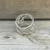 Faux Filigree Circle Ring